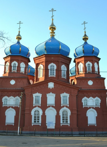Архиерейское подворье — храм Покрова Божией Матери г. Петровска