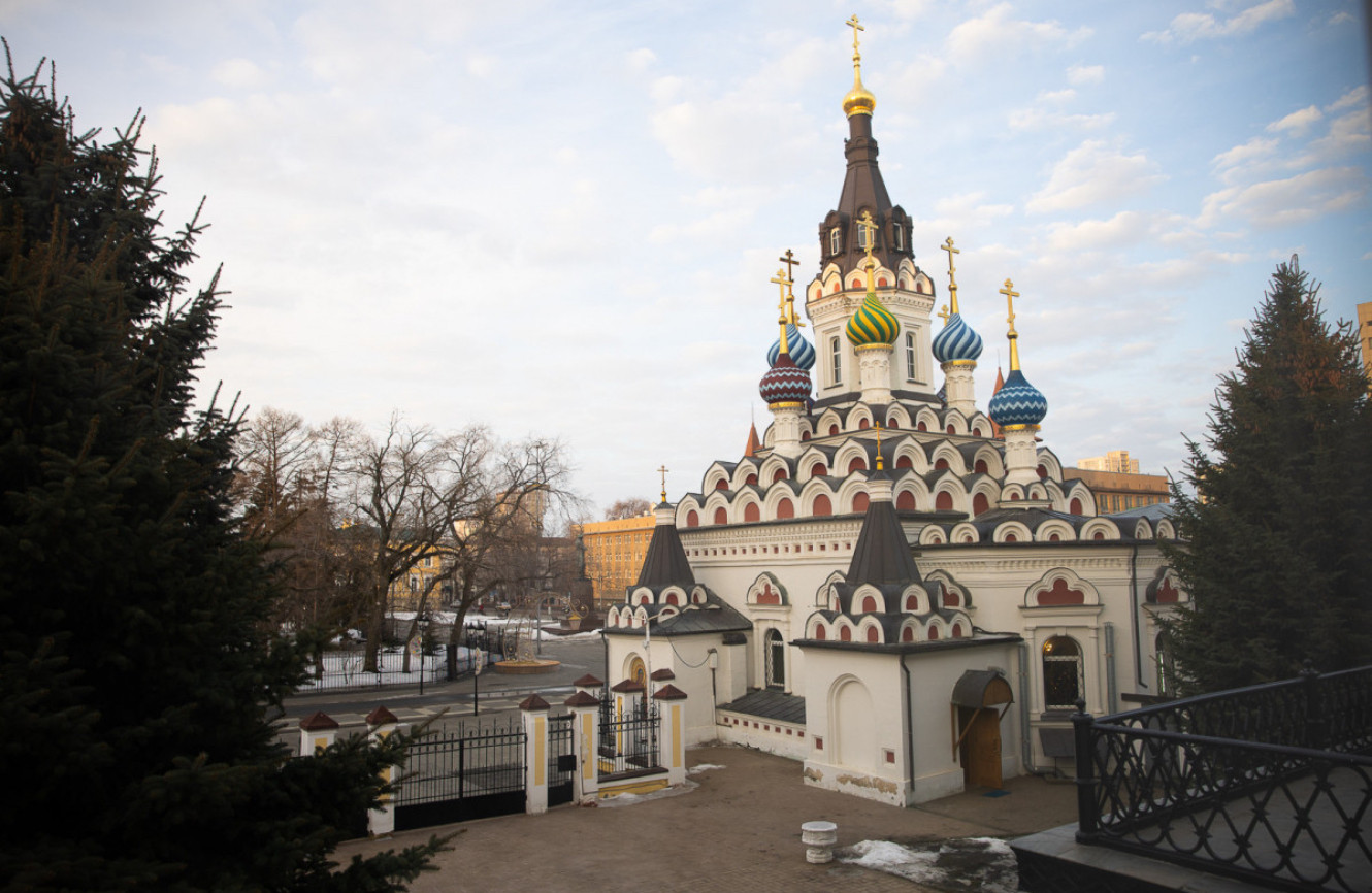 Митрополит Игнатий совершил Божественную литургию в храме в честь иконы Божией Матери «Утоли моя печали» г. Саратова